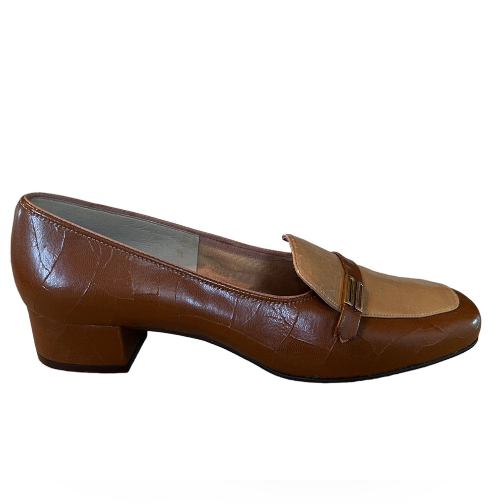 NEW COBBIES Women’s Low Heel Shoes